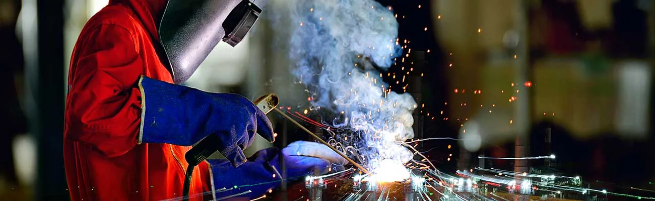 Soldadura en un taller industrial